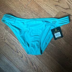 Body Glove size medium swim bottoms